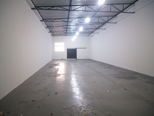 Imagem 3 de 6 de Locação - Galpão Comercial - Chácara Santo Antônio - São Paulo/sp - Rr4684