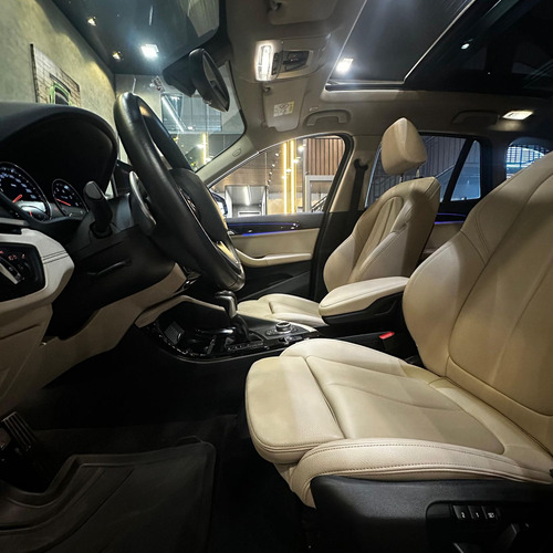 BMW X1 SDRIVE 20i X-Line 2.0 TB Active Flex