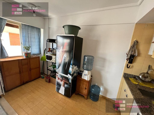 Imagen 7 de 11 de Departamento - La Plata
