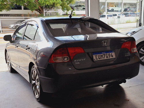 Honda Civic 1.8 Lxl Se Flex Aut. 4p