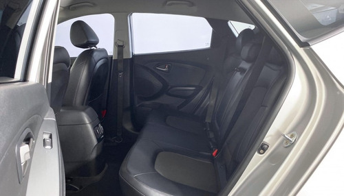 Imagem 10 de 15 de 128997 - Hyundai Ix35 2018 Com Garantia