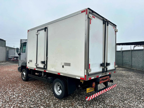 Ford Cargo 815 2007 Baú Refrigerado 4,00 Mts