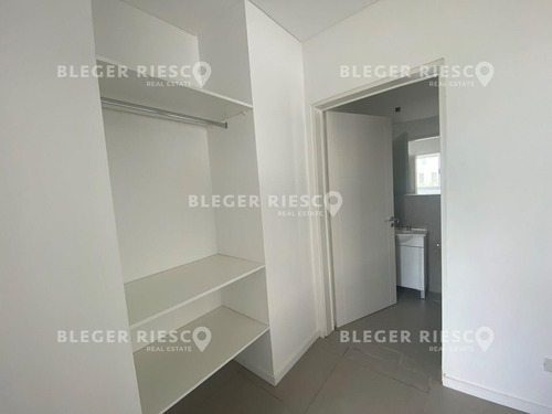 Imagen 11 de 26 de Casa Chalet En Venta Ubicado En San Juan, Villanueva, Tigre