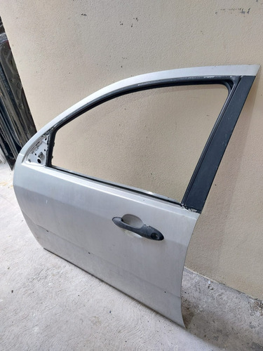 Puerta Ford Focus 2001 2002 2003 2004 2005 2006 2007 Izq Del (Usado)