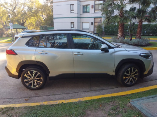 Imagen 3 de 9 de Toyota Corolla Cross Xei