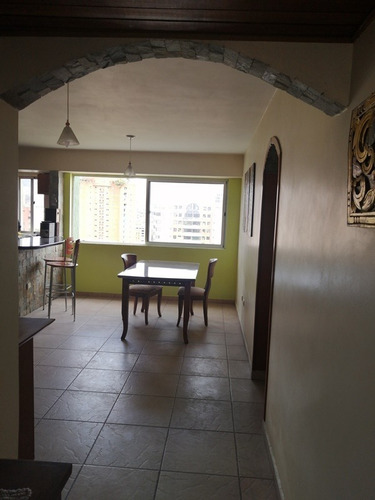 Imagen 12 de 17 de Apartamento En Res. Taguay. Foa-1500