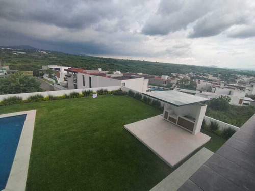 Casa En Venta En Lomas De Cocoyoc