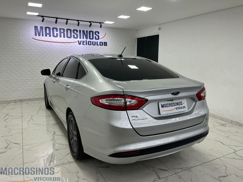 Ford Fusion 2.5L I-VCT Flex Aut. com teto solar
