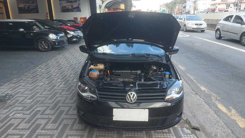 Imagem 7 de 15 de Volkswagen Fox 2010 1.0 Vht Total Flex 3p