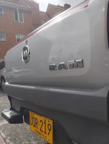 Ram 700 Express Pickup 1.4cc Aa Mt 4x2 2p