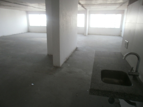 Edificio A Estrenar, Se Alquila U$s 14/m2 Todo Un Piso En Gris O Fracciones, A Negociar