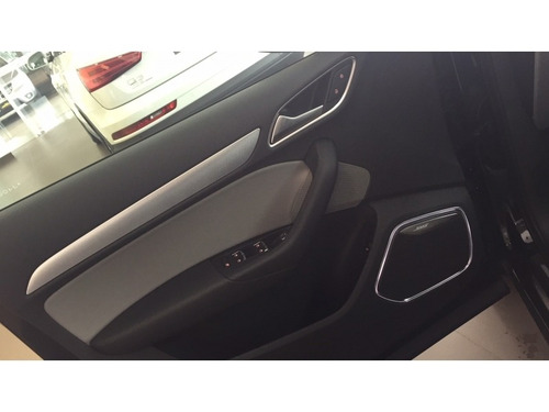 Audi Q3 1.4 Tfsi Black Edition Flex S-tronic 5p