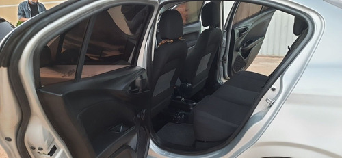 Imagem 4 de 8 de Fiat Cronos 2019 1.3 Drive Flex 4p