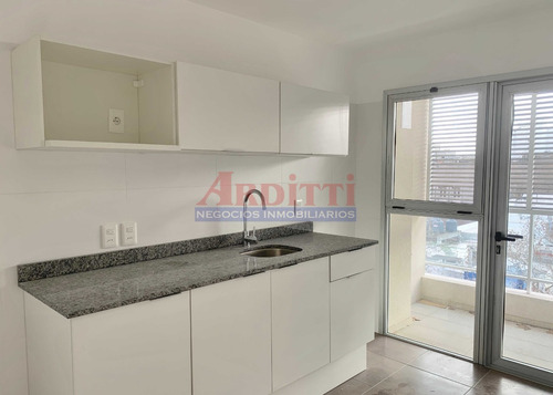 Imagen 4 de 13 de Venta Apartamento 2 Dormitorios Centro