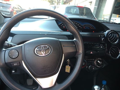 Toyota Etios 1.5 Xs 2016 5 Puertas Nafta 44592577
