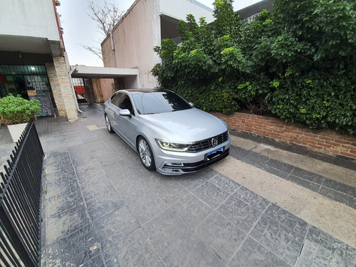 Volkswagen Passat 2018 2.0 Tsi R-line 220cv