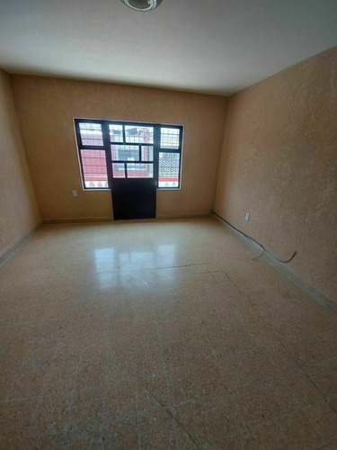Imagen 20 de 25 de Casa De 220m2 , Excelente Distribución,zona Vallejo