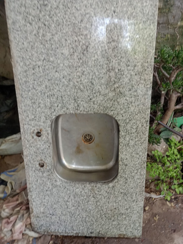 Mesada Cocina 1,60 X 0,60 C/ Pileta Incluida Gris (Usado)