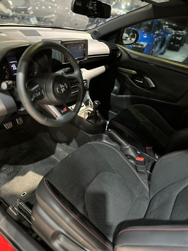 Imagen 9 de 16 de Toyota Yaris Gr Four