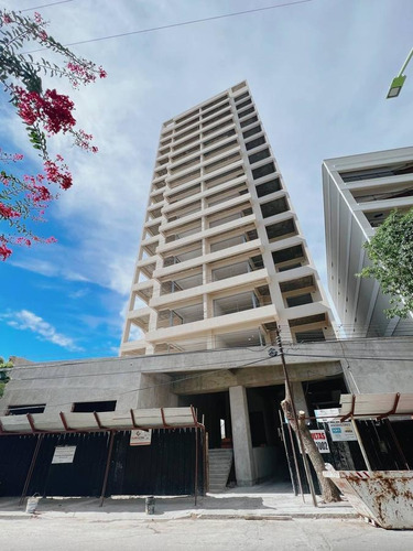 Imagen 23 de 28 de Piso - A Mts De Av. Alem - 180 Mts -