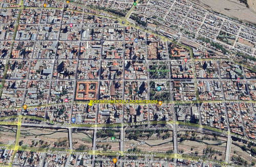 Imagen 5 de 6 de Venta + Departamento 2 Dormitorios En Microcentro