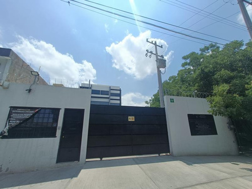 Edificio En Venta En Revolucion, Gómez Palacio, Durango