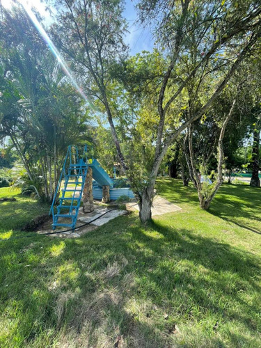 Terreno De 60.000m2