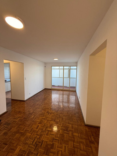 Oportunidad Venta 4 Ambientes En Torre Reciclado Con Vista Abierta