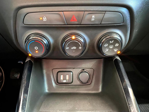 Chevrolet Onix 1.0 Mt