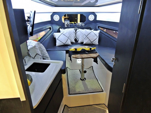 Imagem 12 de 15 de Lancha Triton 35 Pés Ht - Ñ Sedna 360 Evolve Phantom 375