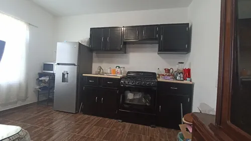 Atención Inversionista Salón De Fiestas Quinta Con Casa Y Alberca En Venta.