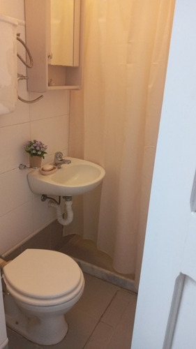 Imagen 11 de 14 de Acogedor Apartamento En La Peninsula A 50 Metros Del Mar