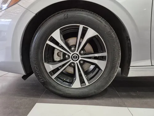 Nissan Sentra 1.8 Sense Cvt