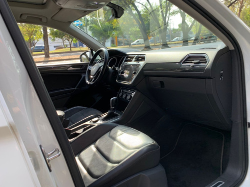 Volkswagen Tiguan 2.0 Highline At