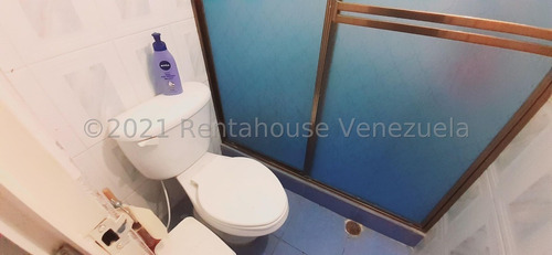 Imagen 29 de 30 de Casas En Venta En La Rosaleda Barquisimeto Código Flex: 22-4432 // 0424 556 57 59 Rentahouse Centro Occidente Monica C.