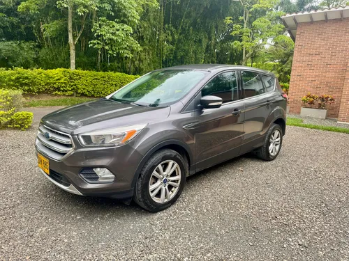 Ford Escape 2.0 Se 240 hp 4x2