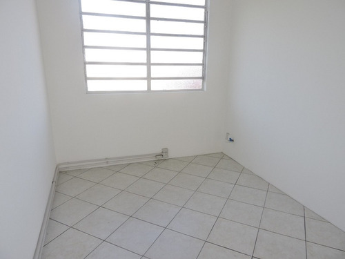 Imagem 8 de 16 de Comercial Para Aluguel, 0 Dormitórios, Glória - Porto Alegre - 1431