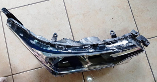 Farol Direito Máscara Negra Com Led Corolla Xei 2018/19 (Recondicionado)