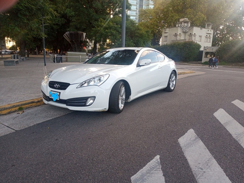 Hyundai Genesis 2011 3.8 Coupe 300cv 6at