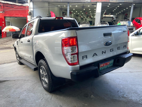 Ford Ranger 2.5 XLS 4X2 CD 16V FLEX 4P MANUAL