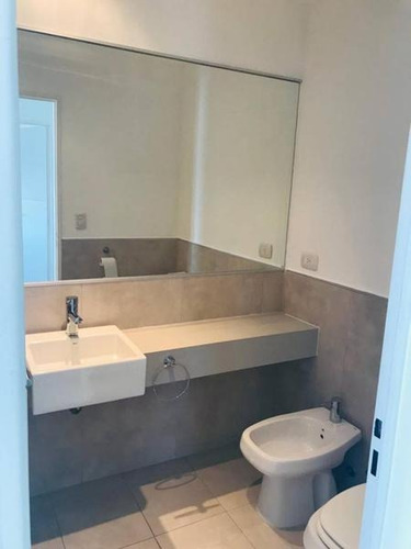 Imagen 16 de 26 de Divino Departamento En Venta Con Renta, Islas Del Canal, Ribera