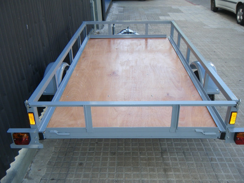 Trailer Multiuso Piso De Madera