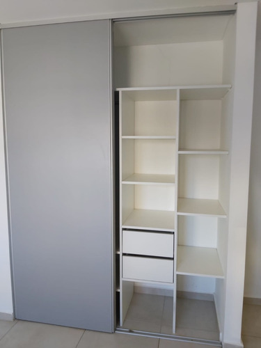 Venta Departamento 2 Dormitorios Adjudicado Regam Pilay Con Posesion Inmediata O Renta, Av Colon 1494