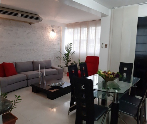 Imagen 2 de 11 de En Venta Palafito, Casa Bote C