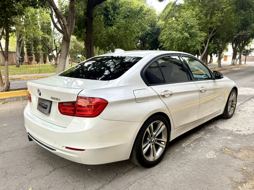 BMW Serie 3 2.0 328ia Sport Line At