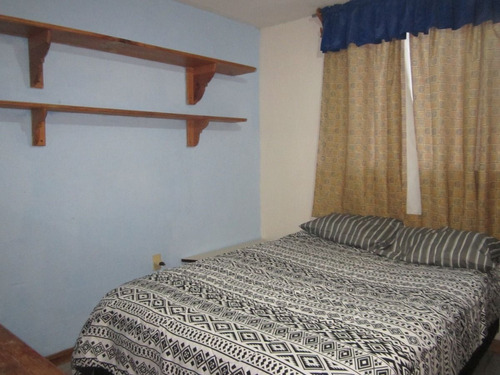 Habitación Amueblada En Renta En Villas Campestre