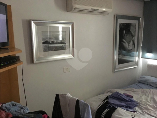 Imagem 17 de 30 de Apartamento De 150 M², 3 Dormitórios, 3 Suítes,4vagas, - Reo372942