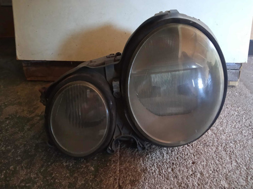 Faros Delantero Der. Mercedes Benz W210