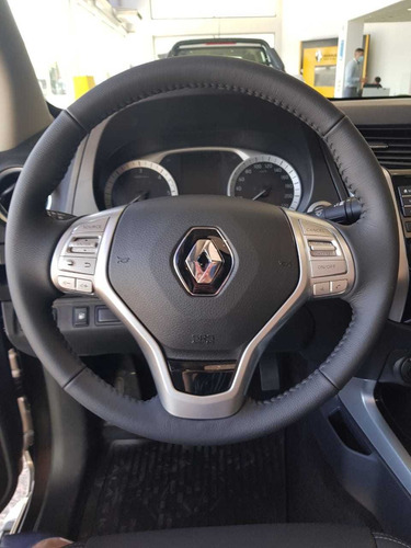Imagen 11 de 17 de Renault Alaskan 2.3 Intens 4x2 Jm