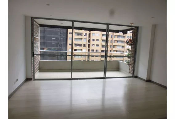 Apartamento en arriendo